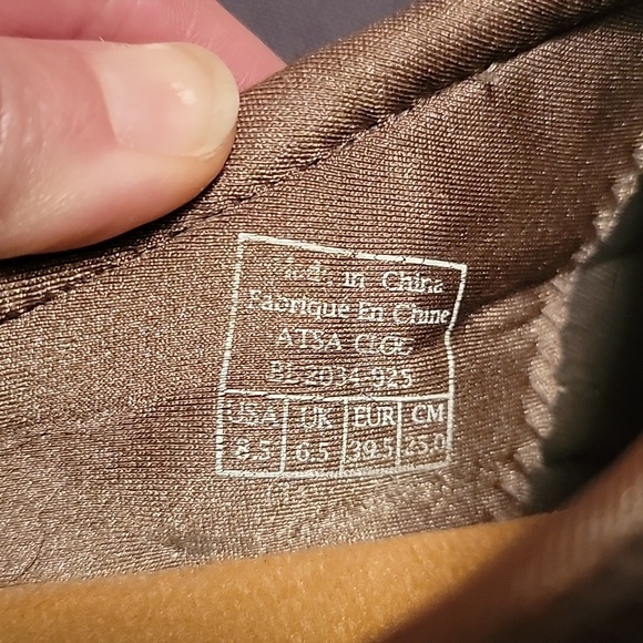 Columbia Suede Clogs - Picture 7 of 7